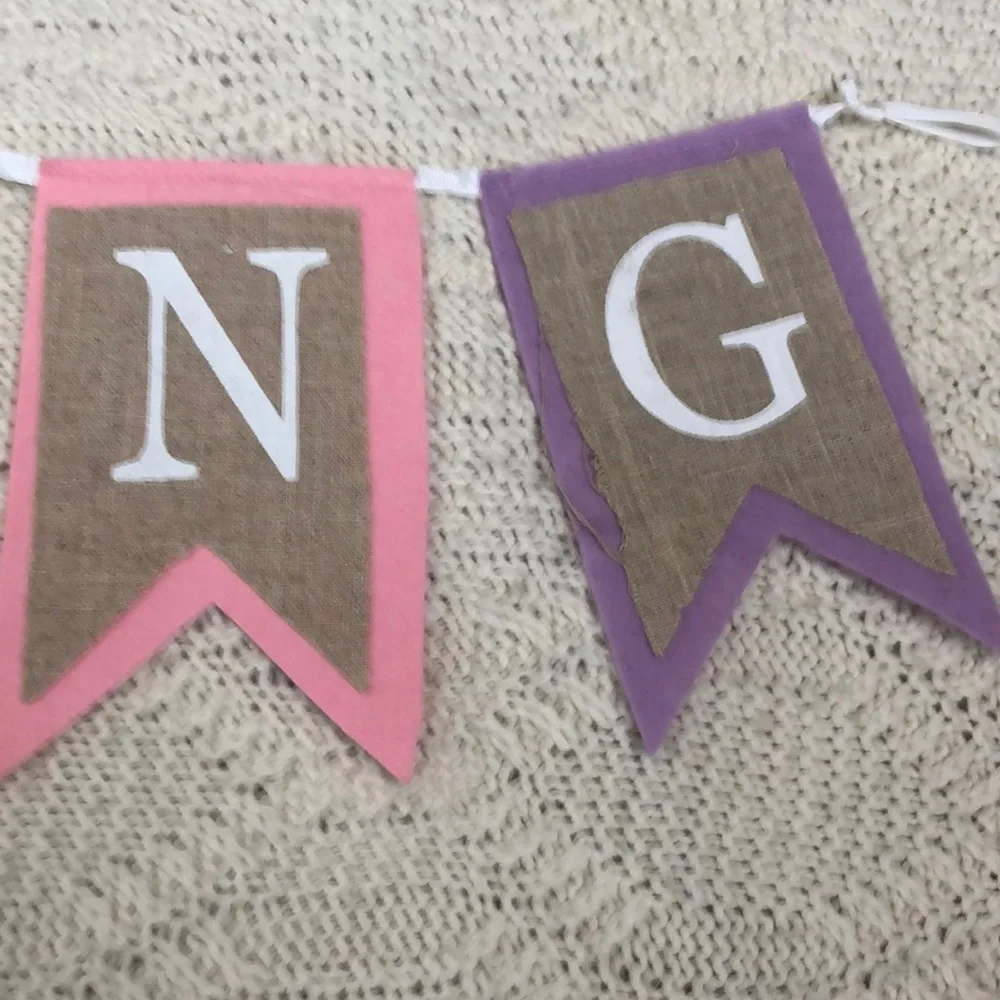 Target l Spring Burlap & Felt Sign